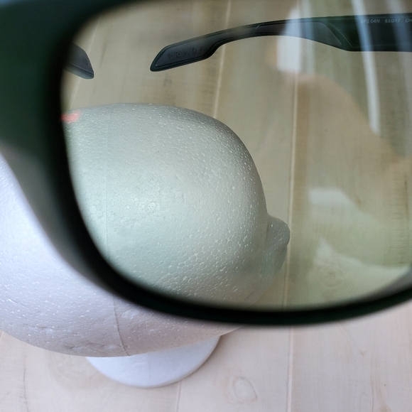 PRADA sunglasses - Picture 13 of 13